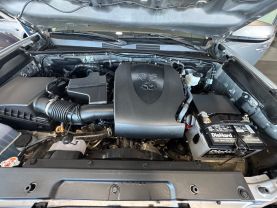 2020 TOYOTA TACOMA DOUBLE CAB PICKUP V6, 3.5 LITER SR5 PICKUP 4D 5 FT