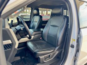 2017 FORD F250 SUPER DUTY CREW CAB PICKUP V8, TURBO DIESEL, 6.7L LARIAT PICKUP 4D 6 3/4 FT