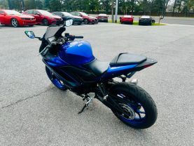 2024 YAMAHA YZF-R3 SPORTBIKES - -