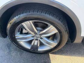 2021 Volkswagen Tiguan Sel Sport Utility 4d - Image 36