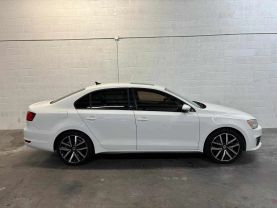 2013 VOLKSWAGEN JETTA SEDAN 4-CYL, TURBO, PZEV, 2.0 LITER 2.0T GLI AUTOBAHN SEDAN 4D