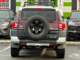 2007 TOYOTA FJ CRUISER SUV V6, 4.0 LITER SPORT UTILITY 2D