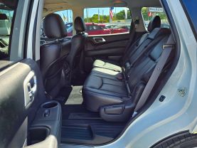 2019 NISSAN PATHFINDER