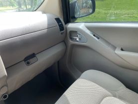 2008 NISSAN FRONTIER CREW CAB PICKUP V6, 4.0 LITER SE PICKUP 4D 5 FT