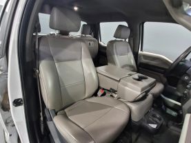 2017 Ford F250 Super Duty Crew Cab - - Image 21