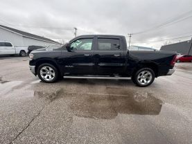 2019 RAM 1500 CREW CAB