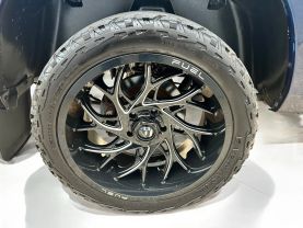 2014 RAM 1500 CREW CAB PICKUP V8, HEMI, 5.7 LITER SLT PICKUP 4D 5 1/2 FT