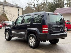 2011 JEEP LIBERTY SUV V6, 3.7 LITER SPORT SUV 4D