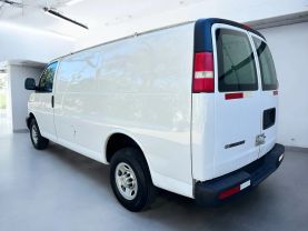 2014 CHEVROLET EXPRESS 2500 CARGO CARGO V8, VORTEC, 4.8 LITER VAN 3D