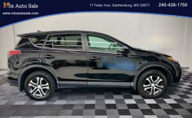 2018 TOYOTA RAV4 SUV 4-CYL, 2.5 LITER LE SPORT UTILITY 4D