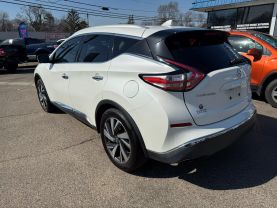 2017 Nissan Murano - Image 8