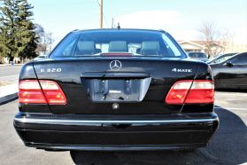 2001 MERCEDES-BENZ E-CLASS SEDAN V6, 3.2 LITER E 320 AWD SEDAN 4D