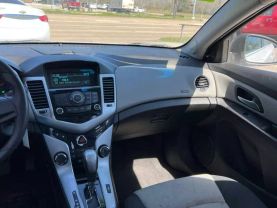 2011 CHEVROLET CRUZE