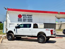2017 FORD F250 SUPER DUTY CREW CAB PICKUP V8, TURBO DIESEL, 6.7L LARIAT PICKUP 4D 6 3/4 FT