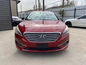 2016 HYUNDAI SONATA SEDAN 4-CYL, PZEV, 2.4 LITER SE SEDAN 4D at Motors On Wheels - used car dealership in Houston, Texas.