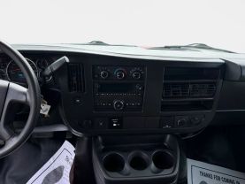 2017 CHEVROLET EXPRESS 2500 CARGO CARGO V8, FLEX FUEL, 4.8 LITER VAN 3D