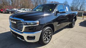 2025 Ram 1500 Crew Cab - Image 1