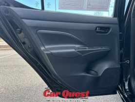2022 Nissan Versa - Image 13