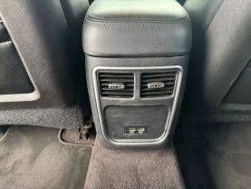 2017 CHRYSLER 300 SEDAN V6, 3.6 LITER 300 LIMITED SEDAN 4D