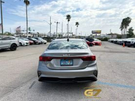 2023 Kia Forte - Image 3