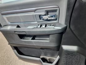2022 RAM 1500 CLASSIC CREW CAB PICKUP