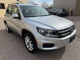 2017 VOLKSWAGEN TIGUAN LIMITED SUV 4-CYL, TURBO, 2.0 LITER 2.0T 4MOTION SPORT UTILITY 4D