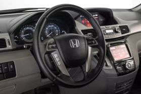 2017 HONDA ODYSSEY VAN V6, I-VTEC, 3.5 LITER EX-L W/DVD RES MINIVAN 4D