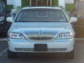 2006 LINCOLN TOWN CAR SEDAN V8, 4.6 LITER SIGNATURE LIMITED SEDAN 4D