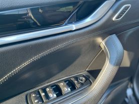 2017 Maserati Levante - Image 35