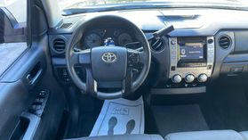 2014 Toyota Tundra Double Cab - Image 28