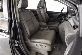2017 HONDA ODYSSEY VAN V6, I-VTEC, 3.5 LITER EX-L W/DVD RES MINIVAN 4D