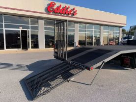 2007 ISUZU NPR HD MED DUTY 15FT LANDSCAPE BED TRUCK LANDSCAPE TRUCKS 6.0L V8 NPR HD REGULAR CAB GAS - Eddies Auto Sales
