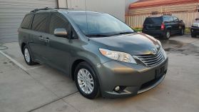 2014 TOYOTA SIENNA VAN V6, 3.5 LITER XLE MINIVAN 4D