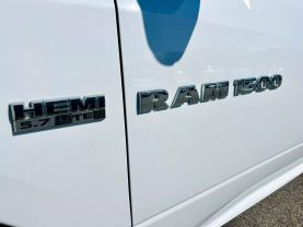 2012 RAM 1500 QUAD CAB PICKUP V8, HEMI, 5.7 LITER BIG HORN PICKUP 4D 6 1/3 FT
