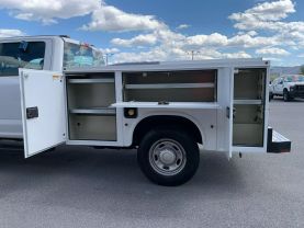 2020 FORD F250 SUPER DUTY CREW CAB 8FT KNAPHEIDE SERVICE BED TRUCK SERVICE/UTILITY TRUCKS V8, FLEX FUEL, 6.2 LITER XL PICKUP 4D 8 FT - Eddies Auto Sales