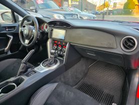 2018 TOYOTA 86 COUPE 4-CYL, 2.0 LITER GT COUPE 2D