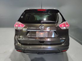 2014 Nissan Rogue - - Image 4
