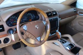 2008 Porsche Cayenne - Image 7