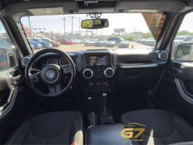 2017 Jeep Wrangler Unlimited - Image 13