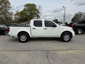 2015 NISSAN FRONTIER CREW CAB PICKUP V6, 4.0 LITER SV PICKUP 4D 5 FT