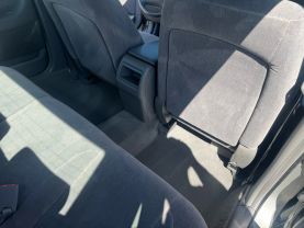 2004 TOYOTA AVALON