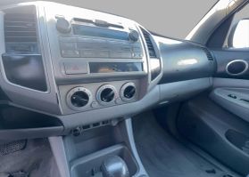 2009 TOYOTA TACOMA DOUBLE CAB PICKUP V6, 4.0 LITER PRERUNNER PICKUP 4D 5 FT