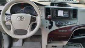 2014 TOYOTA SIENNA VAN V6, 3.5 LITER XLE MINIVAN 4D