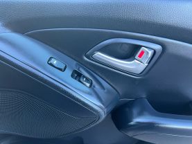 2012 HYUNDAI TUCSON SUV 4-CYL, PZEV, 2.4 LITER GLS SPORT UTILITY 4D