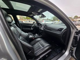 2022 Chrysler 300300s V6 Sedan 4d - Image 10