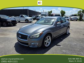 2017 INFINITI Q70