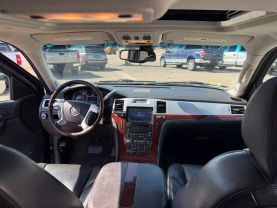 2008 Cadillac Escalade - Image 12