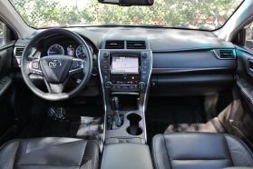 2017 TOYOTA CAMRY