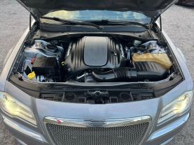 2013 CHRYSLER 300 SEDAN V8, HEMI, 5.7 LITER 300C SEDAN 4D