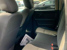 2012 RAM 1500 QUAD CAB PICKUP V8, HEMI, 5.7 LITER ST PICKUP 4D 6 1/3 FT